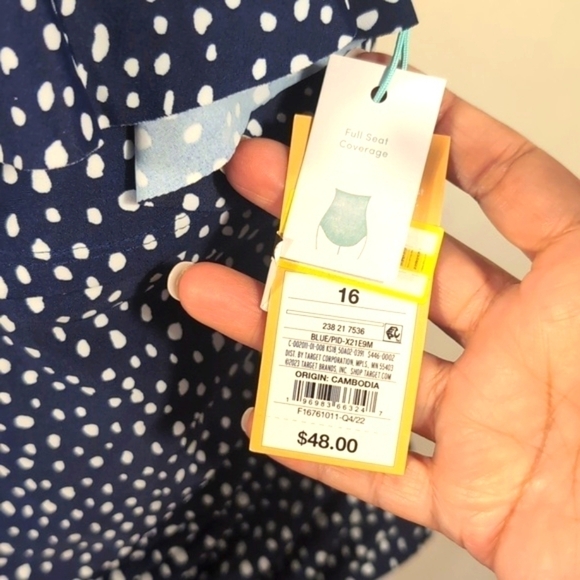 Kona Sol Women's Ruffle Full Coverage One Piece Swimsuit Polka Dots Size 16 NTG - Picture 5 of 16